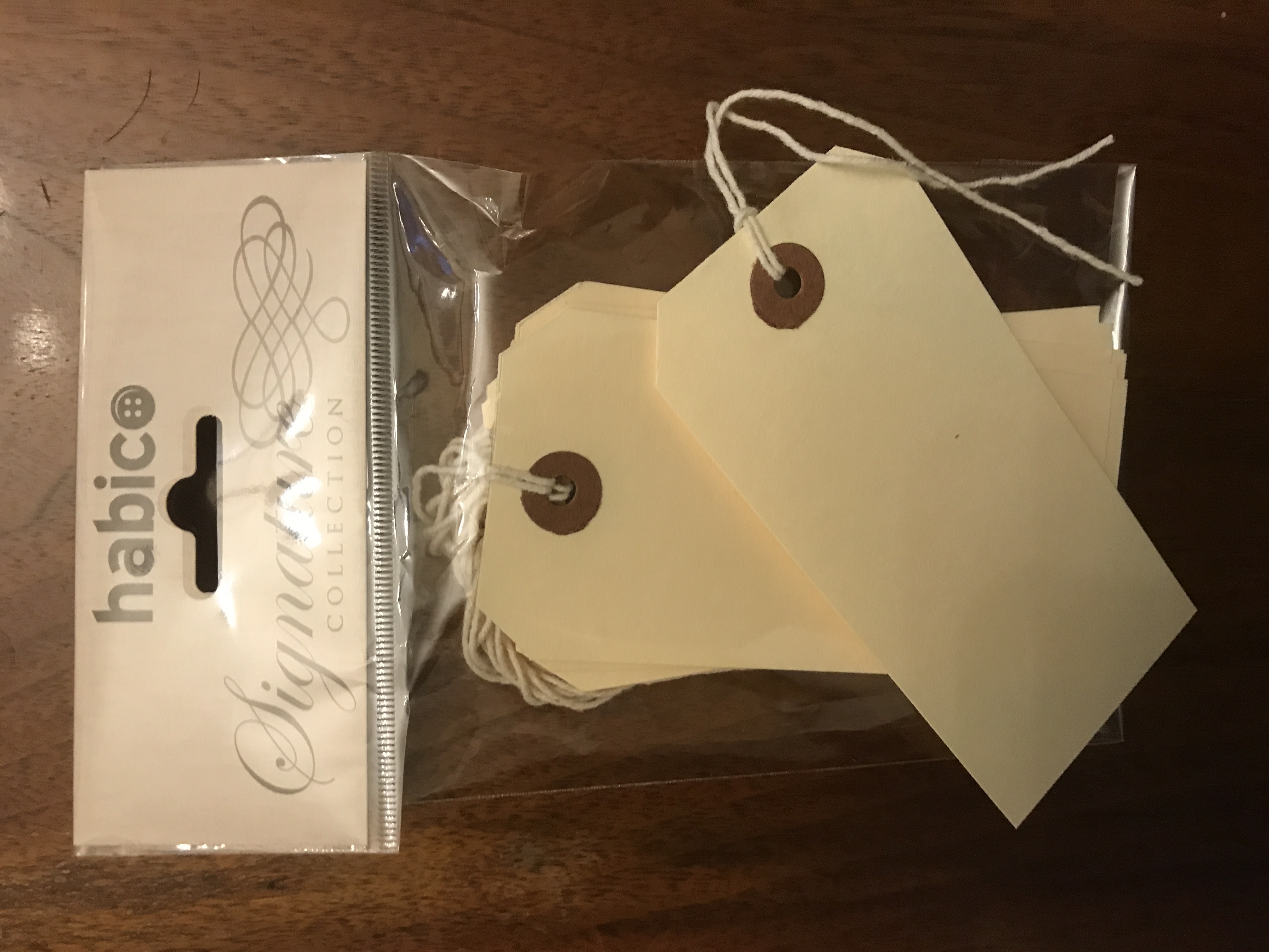 habico Gift Tags in CREAM